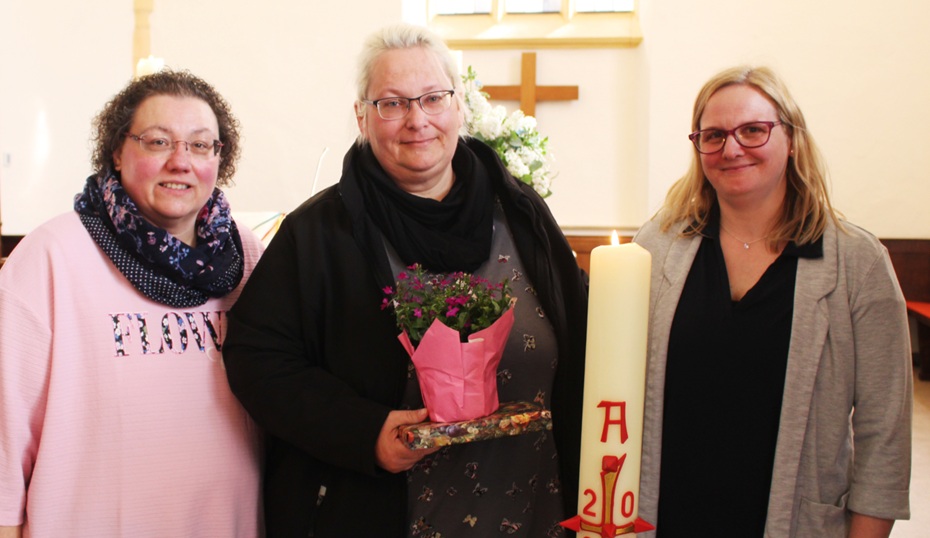 Wechsel im Gemeindehaus: Michaela Strate, Rosie Germer, Sabrina Schäfer (von links).